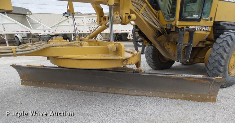 image for item DX9270 2006 Caterpillar 140H VHP Plus motor grader