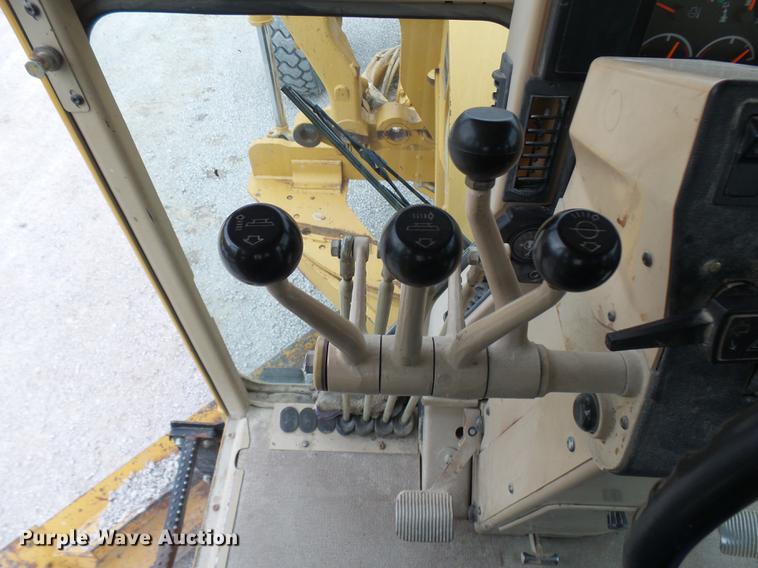 image for item DX9270 2006 Caterpillar 140H VHP Plus motor grader