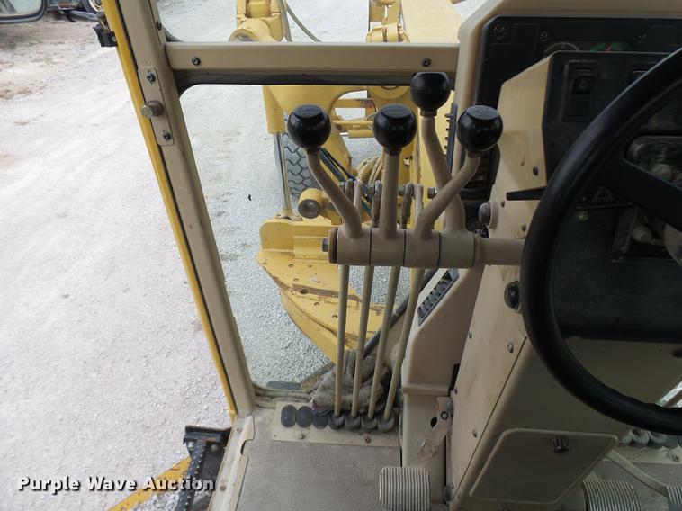 image for item DX9270 2006 Caterpillar 140H VHP Plus motor grader