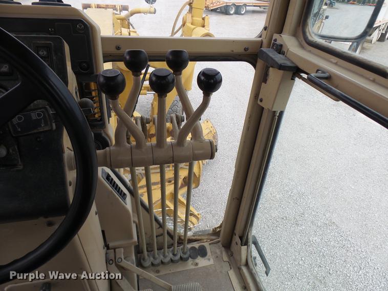 image for item DX9270 2006 Caterpillar 140H VHP Plus motor grader