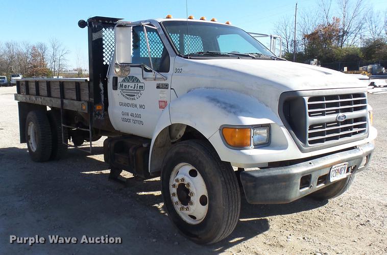 image for item DX9271 2000 Ford F650 dump truck