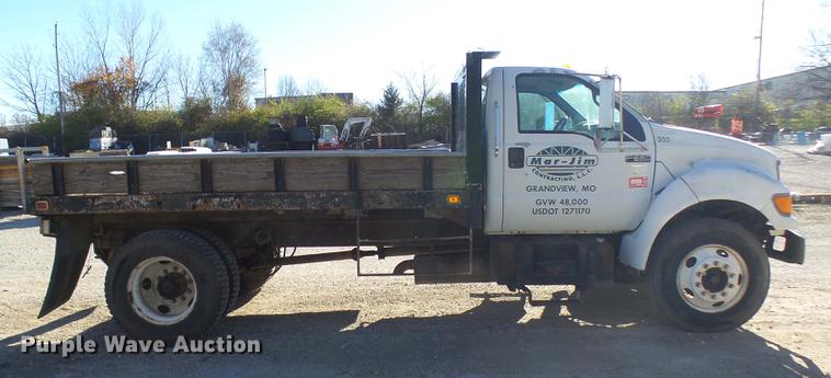 image for item DX9271 2000 Ford F650 dump truck