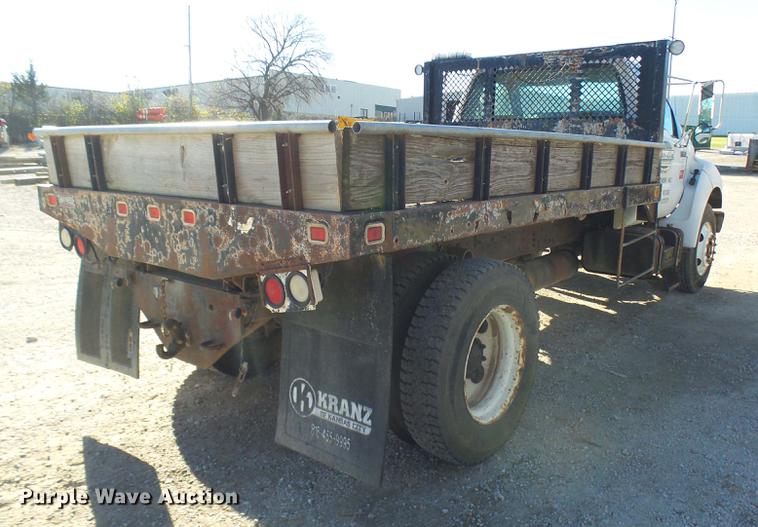 image for item DX9271 2000 Ford F650 dump truck