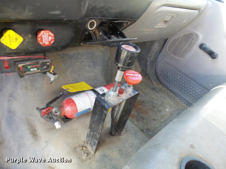 image for item DX9271 2000 Ford F650 dump truck