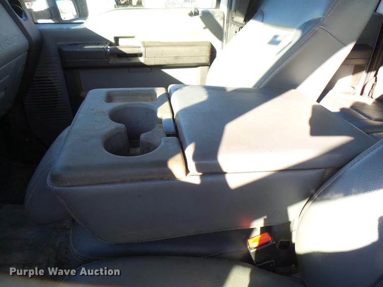 image for item DX9272 2011 Ford F450 Super Duty Crew Cab utility truck