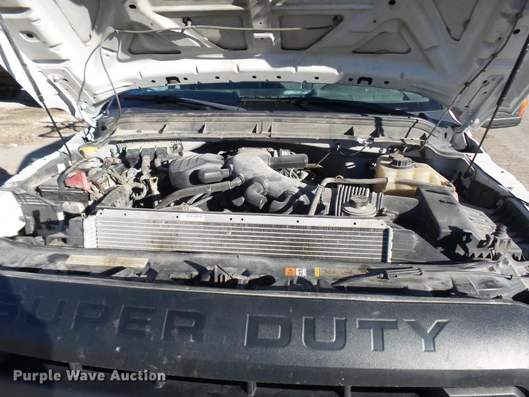 image for item DX9272 2011 Ford F450 Super Duty Crew Cab utility truck