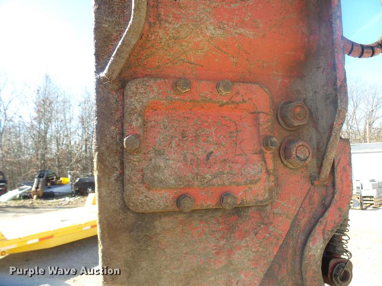 image for item DX9320 NPK L-192 breaker