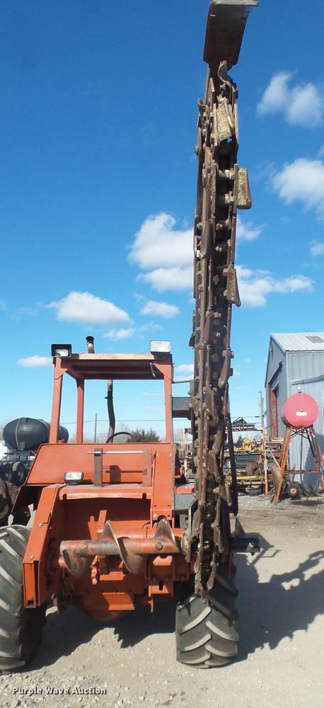 image for item DX9950 Ditch Witch 7610 trencher