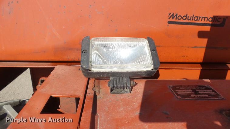 image for item DX9950 Ditch Witch 7610 trencher