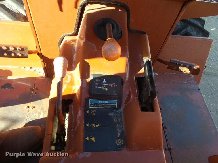 image for item DZ9131 1999 Ditch Witch 5110 trencher