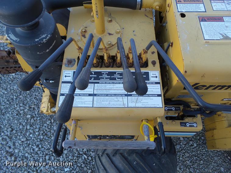 image for item DZ9132 1993 Vermeer LM40 trencher