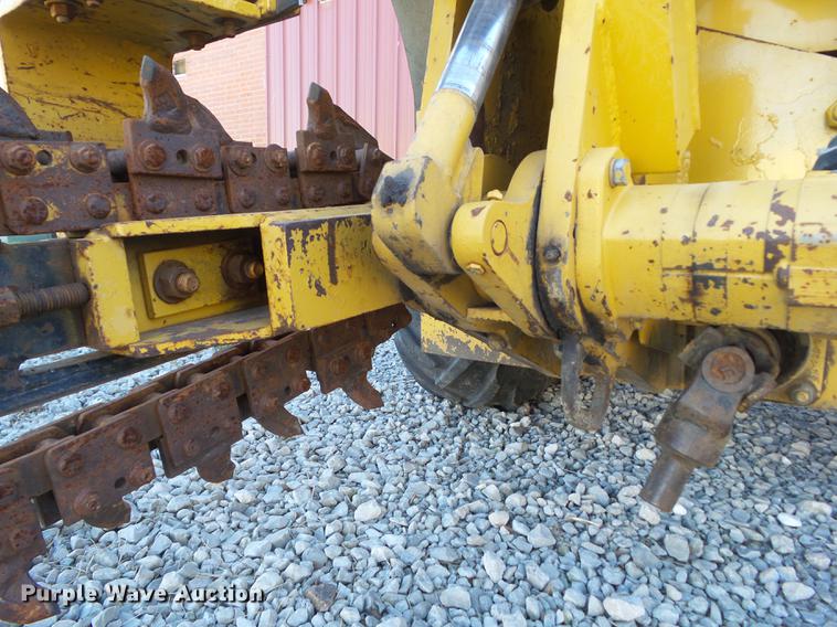 image for item DZ9132 1993 Vermeer LM40 trencher