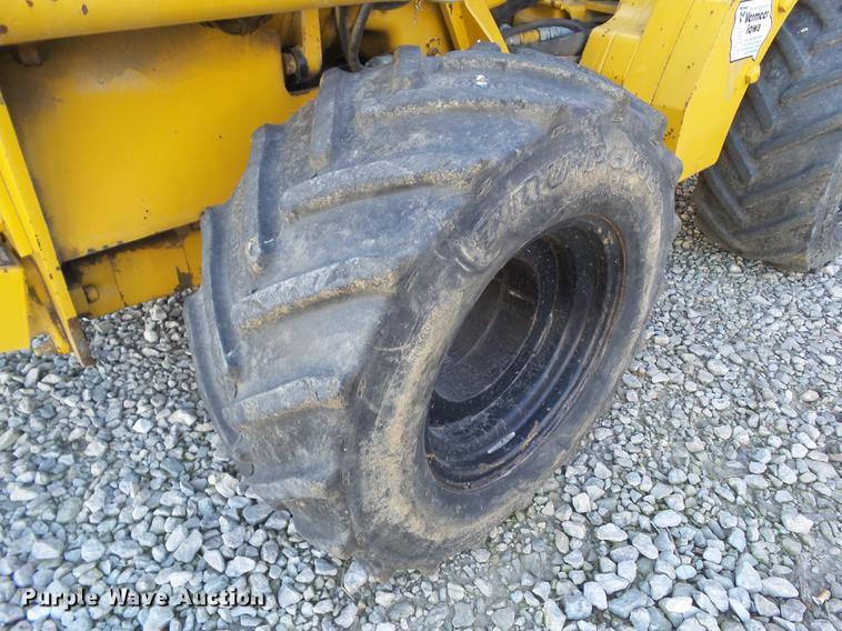 image for item DZ9132 1993 Vermeer LM40 trencher