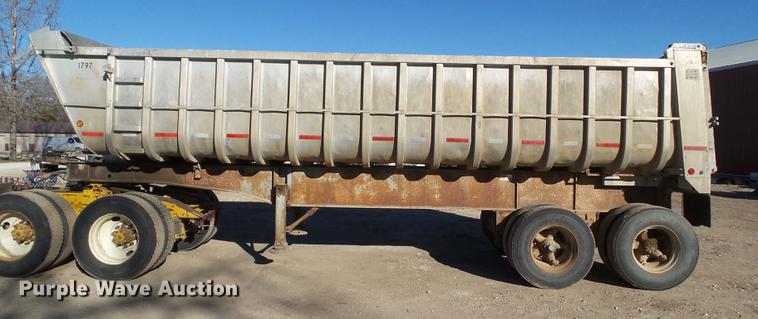 image for item DZ9134 1991 Fuehauf DA527 end dump trailer