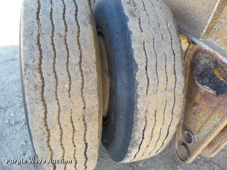 image for item DZ9134 1991 Fuehauf DA527 end dump trailer