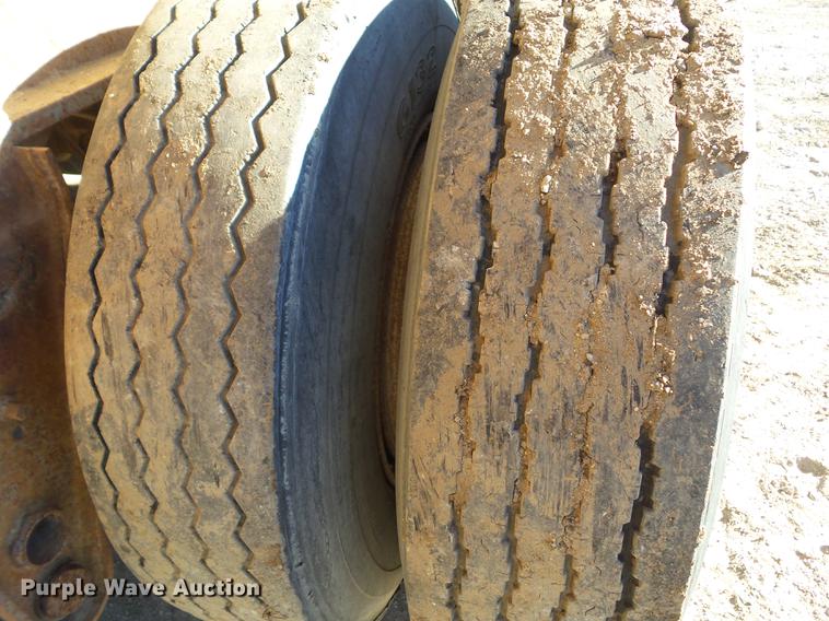 image for item DZ9134 1991 Fuehauf DA527 end dump trailer