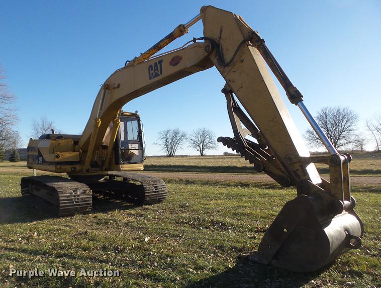 image for item DZ9142 1994 Caterpillar 320L excavator