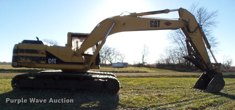 image for item DZ9142 1994 Caterpillar 320L excavator