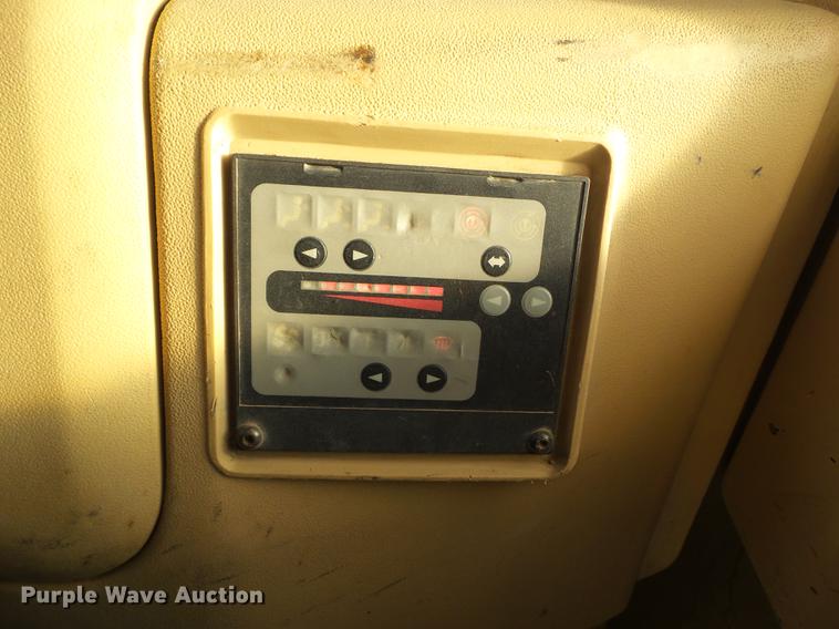 image for item DZ9142 1994 Caterpillar 320L excavator