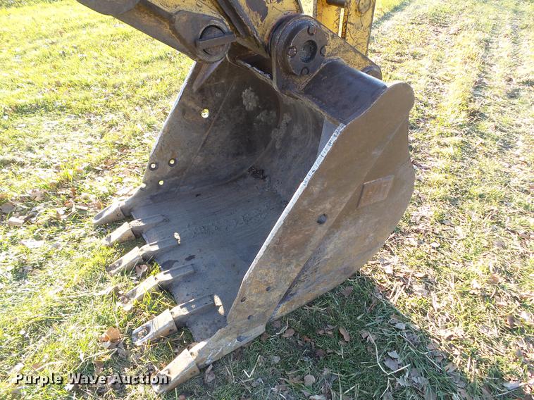 image for item DZ9142 1994 Caterpillar 320L excavator