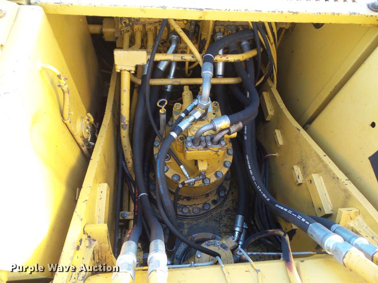 image for item DZ9142 1994 Caterpillar 320L excavator