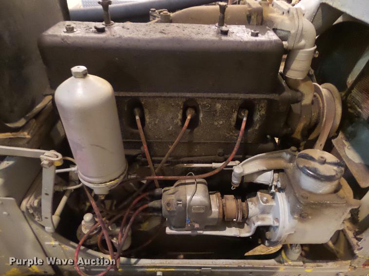 image for item DZ9144 McCormick-Deering T10 crawler tractor