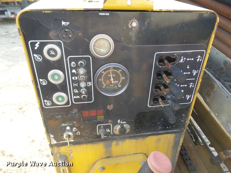 image for item DZ9145 2001 Vermeer D16X20A directional boring unit