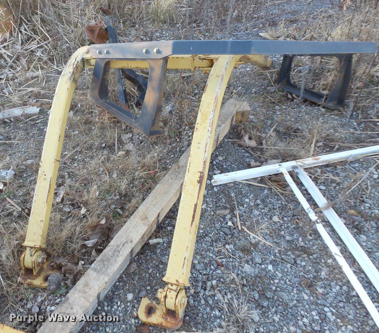 image for item EA9636 Dozer sweeps and rear screen