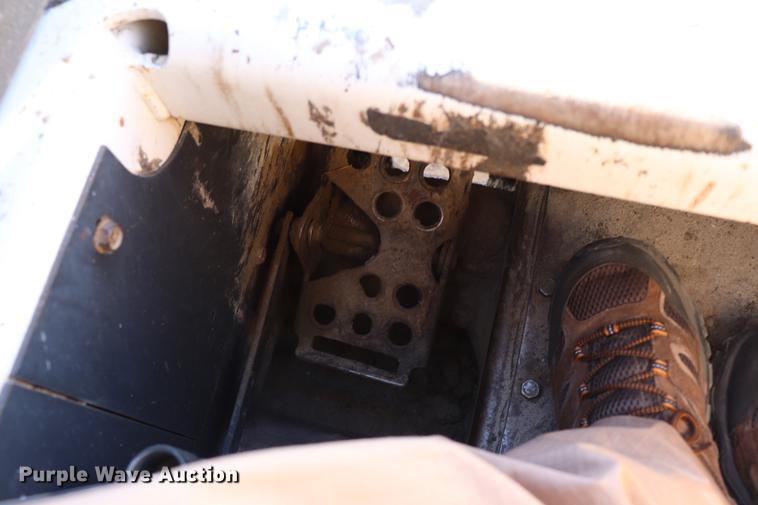 image for item EC9303 2005 Bobcat S185 skid steer