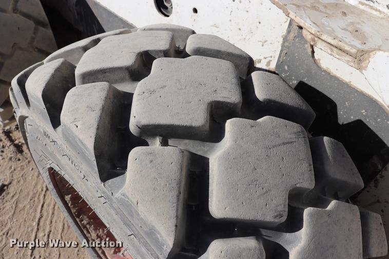 image for item EC9303 2005 Bobcat S185 skid steer