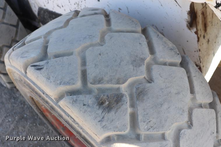 image for item EC9303 2005 Bobcat S185 skid steer