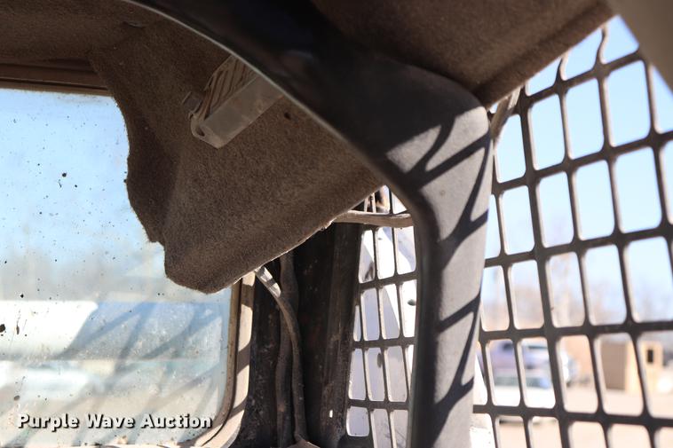 image for item EC9303 2005 Bobcat S185 skid steer