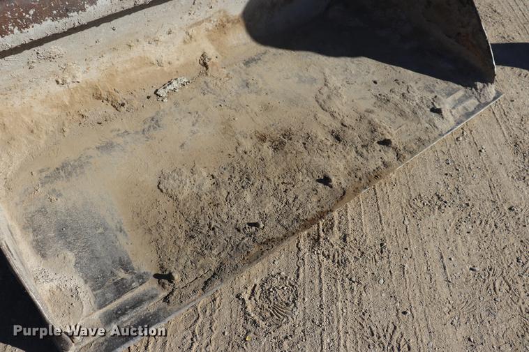 image for item EC9303 2005 Bobcat S185 skid steer