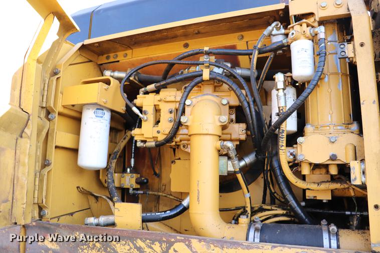 image for item EC9304 2003 Caterpillar 345B L Series II excavator