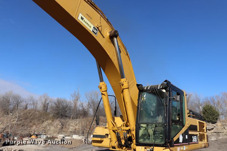 image for item EC9304 2003 Caterpillar 345B L Series II excavator