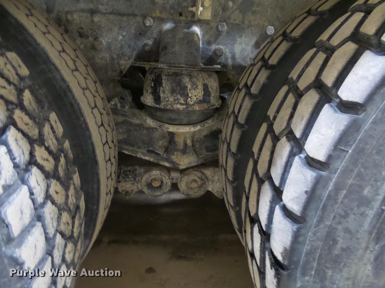 image for item EE9300 2000 Kenworth W900 ready mix truck