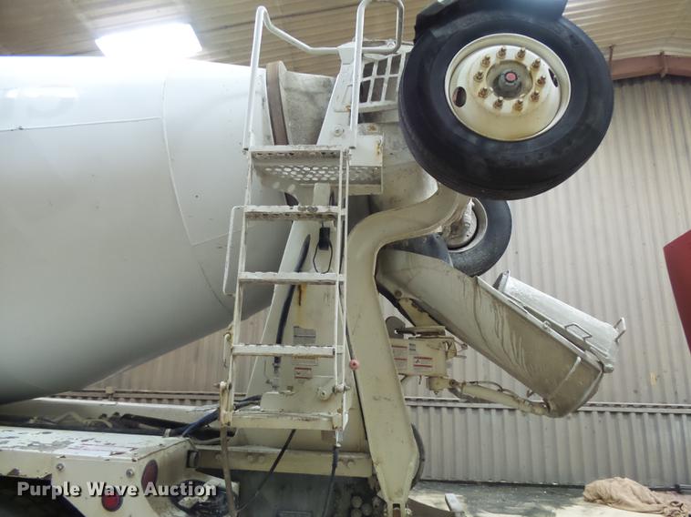 image for item EE9300 2000 Kenworth W900 ready mix truck