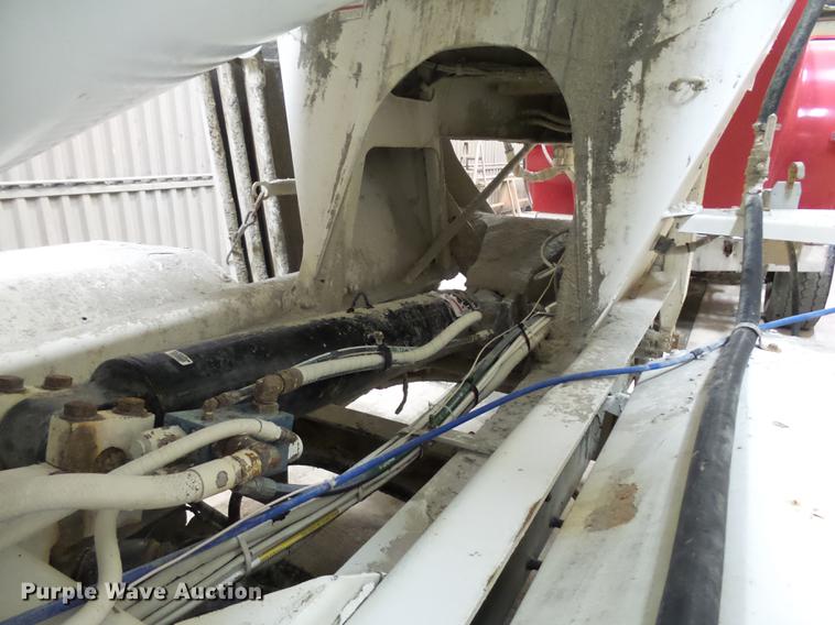 image for item EE9300 2000 Kenworth W900 ready mix truck