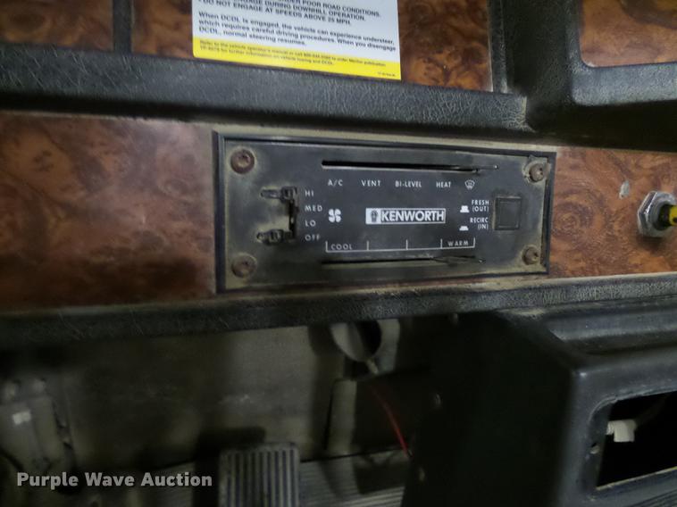 image for item EE9300 2000 Kenworth W900 ready mix truck