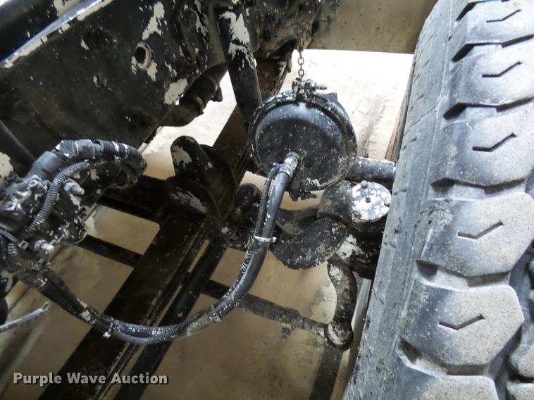 image for item EE9300 2000 Kenworth W900 ready mix truck