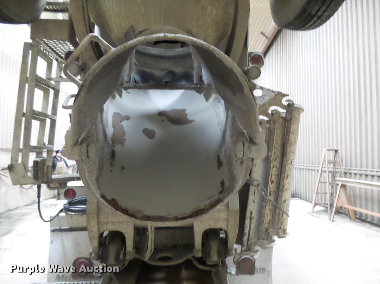 image for item EE9301 2000 Kenworth W900 ready mix truck