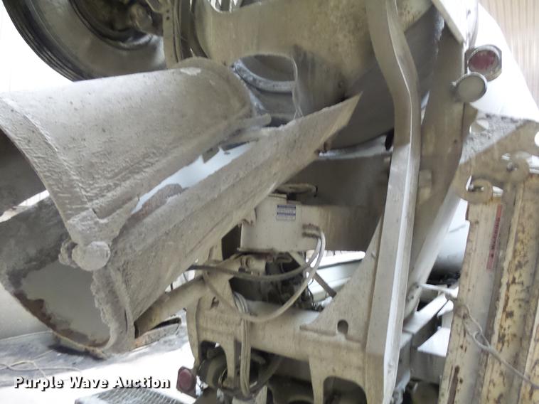 image for item EE9301 2000 Kenworth W900 ready mix truck