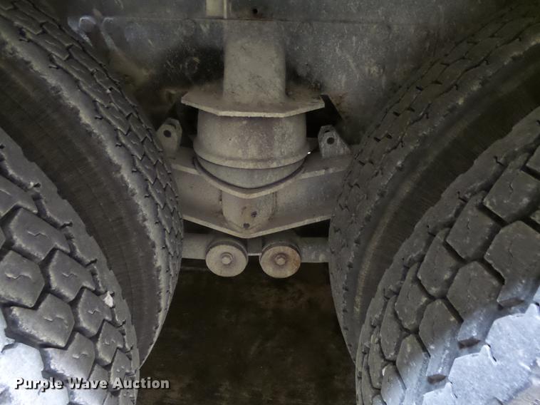 image for item EE9301 2000 Kenworth W900 ready mix truck