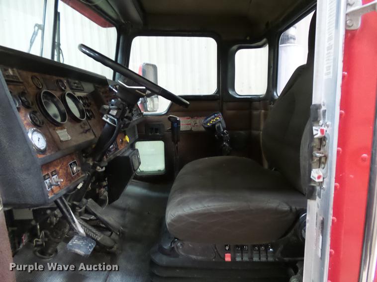 image for item EE9301 2000 Kenworth W900 ready mix truck