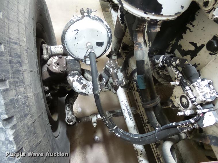 image for item EE9301 2000 Kenworth W900 ready mix truck