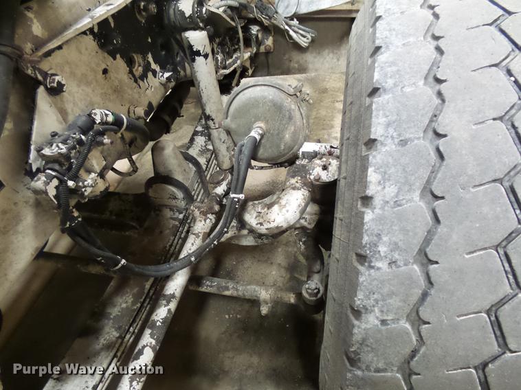 image for item EE9301 2000 Kenworth W900 ready mix truck