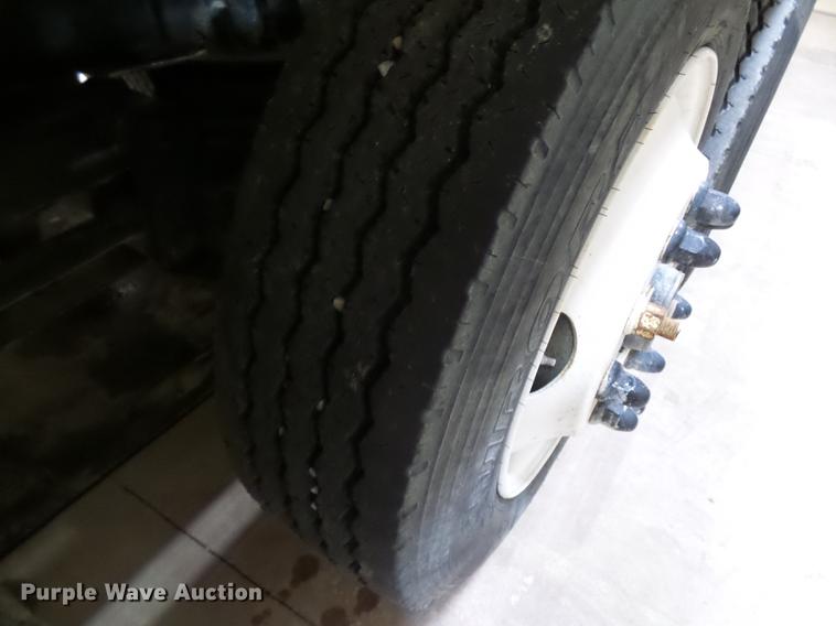 image for item EE9301 2000 Kenworth W900 ready mix truck