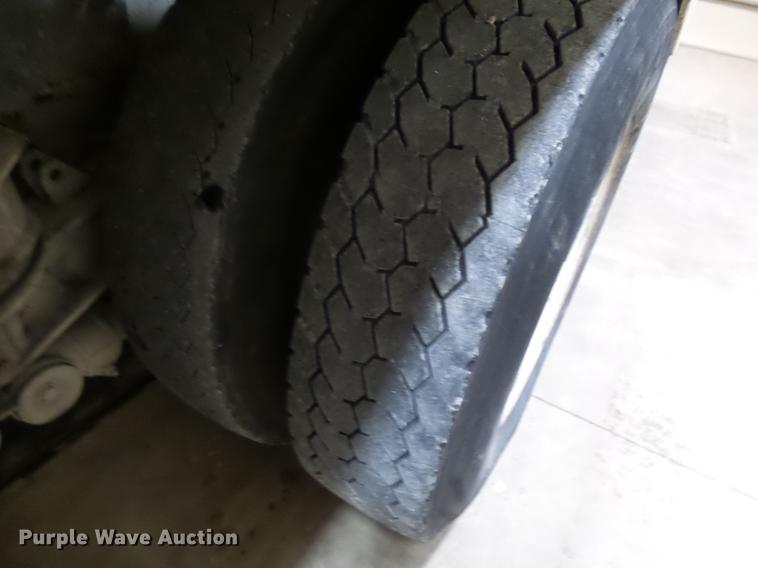 image for item EE9301 2000 Kenworth W900 ready mix truck