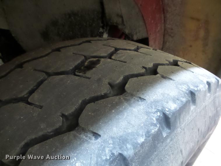 image for item EE9301 2000 Kenworth W900 ready mix truck