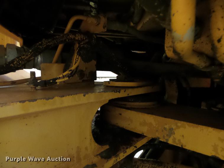 image for item EE9302 1993 Case 721B wheel loader